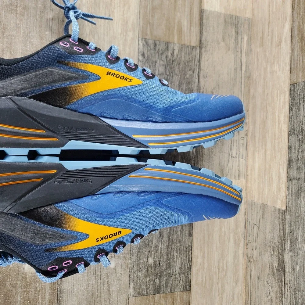 Brooks Cascadia 16 Womens Shoes Sz 11.5 B Running Blue Black Yellow Sneakers